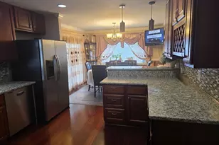 2107 N Rolling Rd, Windsor Mill, MD 21244 - Photo 18