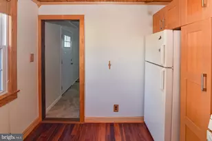 8742 Lackawanna Ave, Parkville, MD 21234 - Photo 18