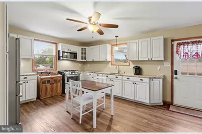 607 Patuxent Avenue, Rosedale, MD 21237 - Photo 10