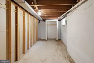 8822 Spring Rd, Parkville, MD 21234 - Photo 36