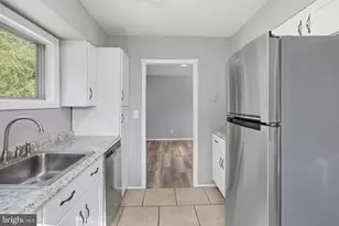 8822 Spring Rd, Parkville, MD 21234 - Photo 16