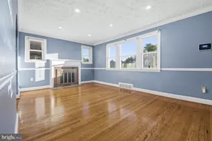 724 Charing Cross Rd, Baltimore, MD 21229 - Photo 4