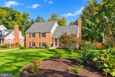8206 Robin Hood Court, Towson, MD 21204 - Photo 2