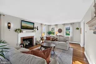 8206 Robin Hood Ct, Towson, MD 21204 - Photo 12
