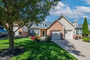 8504 Mountainholly Dr, Pikesville, MD 21208 - Photo 2