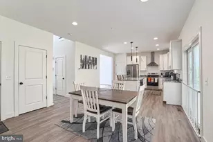 506 Armstrong Ln, Essex, MD 21221 - Photo 14