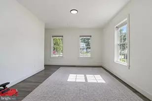 506 Armstrong Ln, Essex, MD 21221 - Photo 10