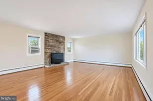 1911 Rolling Glen Rd, Baltimore, MD 21228 - Photo 4