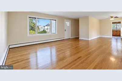 1911 Rolling Glen Road, Baltimore, MD 21228 - Photo 6