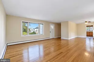 1911 Rolling Glen Rd, Baltimore, MD 21228 - Photo 6