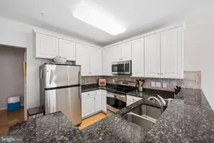 7401 Travertine Dr, Baltimore, MD 21209 - Photo 24