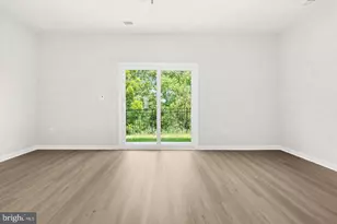 8131 Bartholomew Ct, Baltimore, MD 21206 - Photo 20
