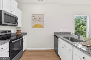 8131 Bartholomew Ct, Baltimore, MD 21206 - Photo 38