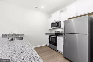 8131 Bartholomew Ct, Baltimore, MD 21206 - Photo 14
