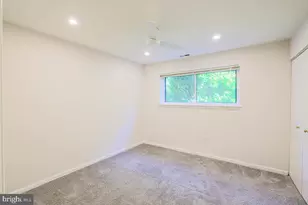 17 Juliet Ln, Baltimore, MD 21236 - Photo 12