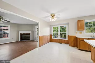 23 Franklin Tree Ct, Catonsville, MD 21228 - Photo 12