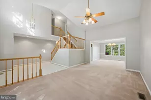 23 Franklin Tree Ct, Catonsville, MD 21228 - Photo 4