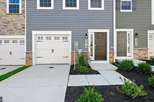 5003 Silver Oak Dr, Rosedale, MD 21237 - Photo 2