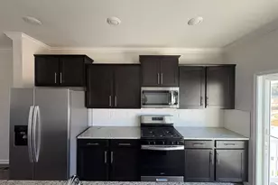 7 Merion Ave, Baltimore, MD 21237 - Photo 2