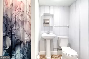1639 Aberdeen Rd, Towson, MD 21286 - Photo 28