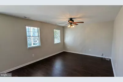 8 Glenwood Ave, Catonsville, MD 21228 - Photo 4