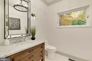 18 Hambleton Ct, Pikesville, MD 21208 - Photo 14