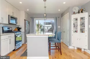 8228 Watersedge Rd, Baltimore, MD 21222 - Photo 10