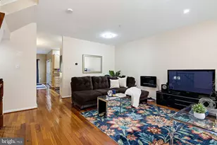 4373 Breeders Cup Cir, Randallstown, MD 21133 - Photo 4