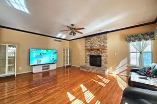 5076 Springhouse Cir, Rosedale, MD 21237 - Photo 8