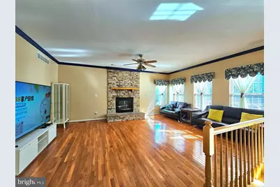 5076 Springhouse Circle, Rosedale, MD 21237 - Photo 10