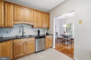 5204 Stone Shop Cir, Owings Mills, MD 21117 - Photo 10
