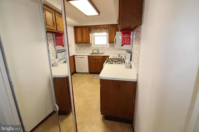 22 Village Road, Baltimore, MD 21208 - Photo 18