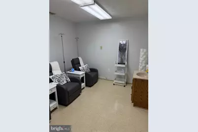 2555 Solomons Island Road, Huntingtown, MD 20639 - Photo 18