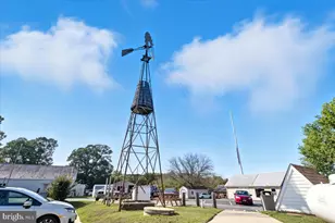 4090 Old Town Rd, Huntingtown, MD 20639 - Photo 34