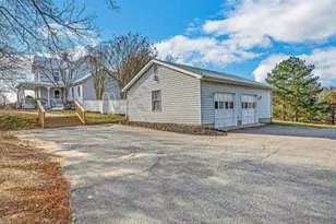 4090 Old Town Rd, Huntingtown, MD 20639 - Photo 12