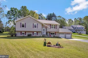 70 S View Dr, Huntingtown, MD 20639 - Photo 1
