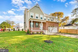 890 Alameda Dr, Huntingtown, MD 20639 - Photo 2