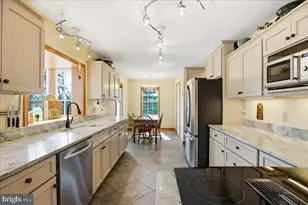 300 Owings Hill Ct, Owings, MD 20736 - Photo 12