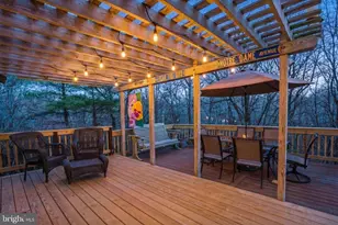 300 Owings Hill Ct, Owings, MD 20736 - Photo 2