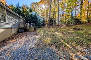 11615 Big Bear Ln, Lusby, MD 20657 - Photo 4