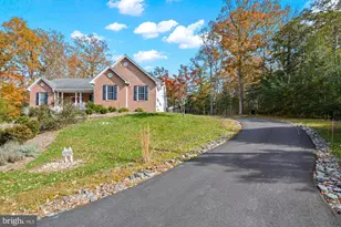 12740 Great Ln, Lusby, MD 20657 - Photo 32