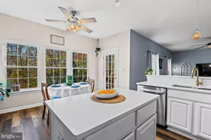 3235 Mills Pond Dr, Port Republic, MD 20676 - Photo 8