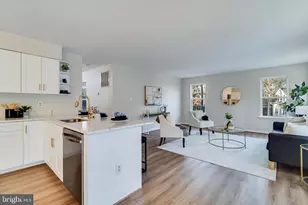 1041 Kings Creek Dr, Saint Leonard, MD 20685 - Photo 2