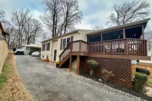 3906 1st St, North Beach, MD 20714 - Photo 2