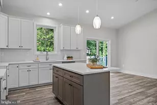 484 Lake Dr, Lusby, MD 20657 - Photo 10