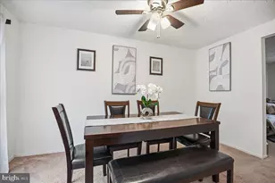 801 Calvert Towne Dr, Prince Frederick, MD 20678 - Photo 12