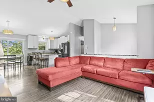 11609 Deadwood Dr, Lusby, MD 20657 - Photo 10