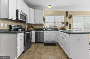 2990 Holland Dr, Huntingtown, MD 20639 - Photo 14