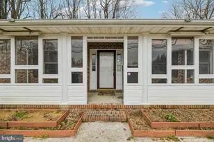 2650 Solomons Island Rd, Huntingtown, MD 20639 - Photo 2