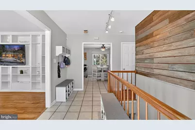 7109 Persimmon Lane, Owings, MD 20736 - Photo 6